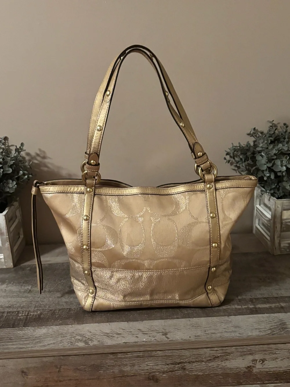 COACH VINTAGE SIGNATURE STRIPE LUREX TOTE METALLIC GOLD